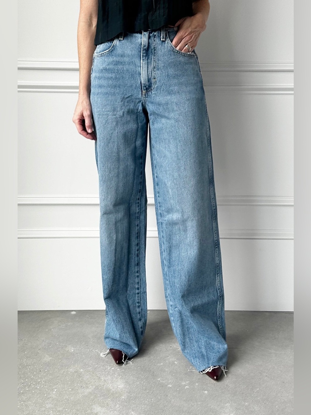 AMO Frida High Rise Wide Leg Jeans, Size 27